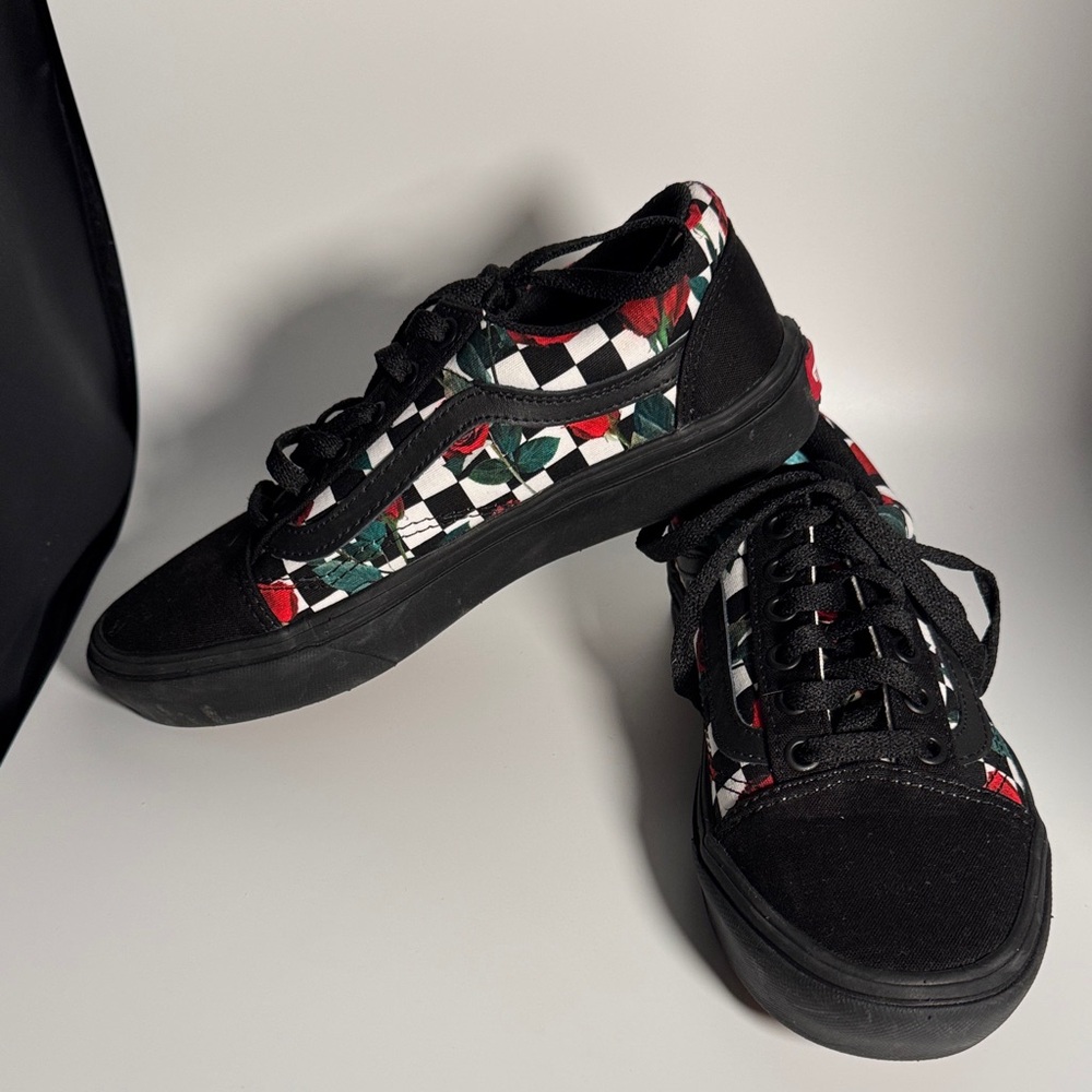 Vans Black Floral Checkered Sneakers size 4.5 kids